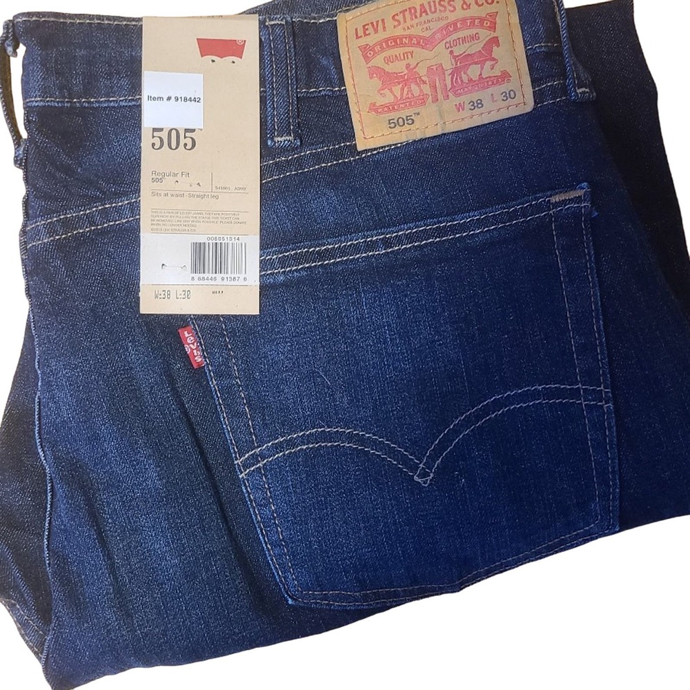 Levi Strauss 505 38×30 Jeans NWT‎